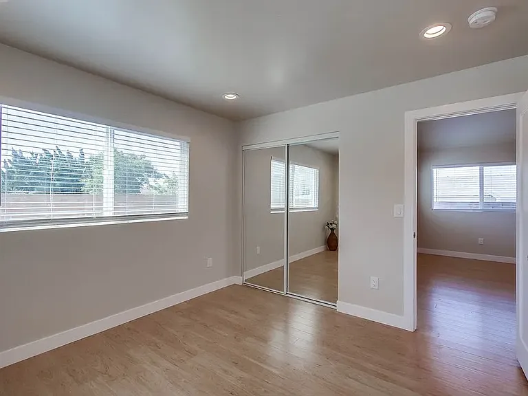 2362 Casement St #2362 — Photo 6