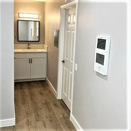 5th image of 4024 32nd St #2