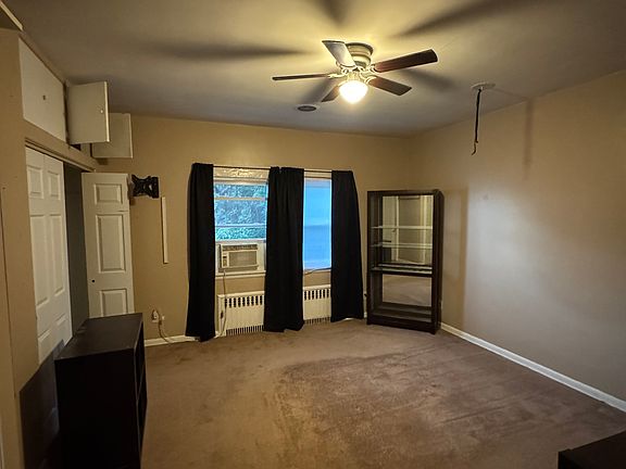 Bedroom with balcony attached