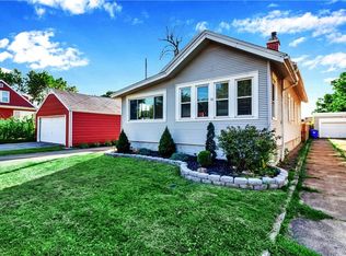 18 Chamberlin Dr, Buffalo, NY 14210