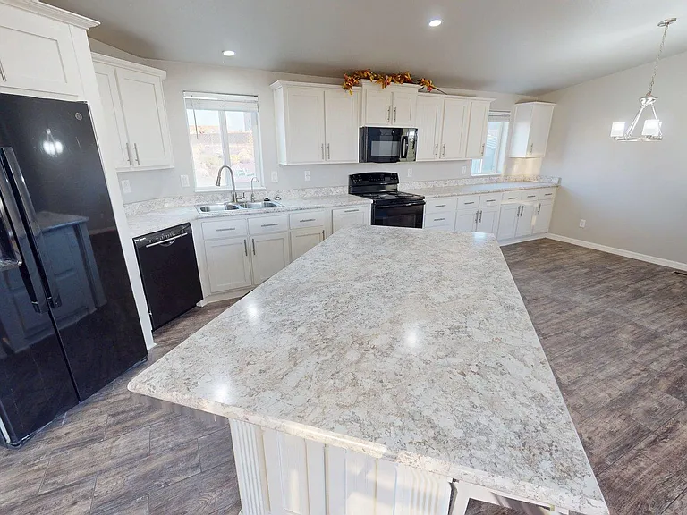 1330 E Justice Way — Photo 10