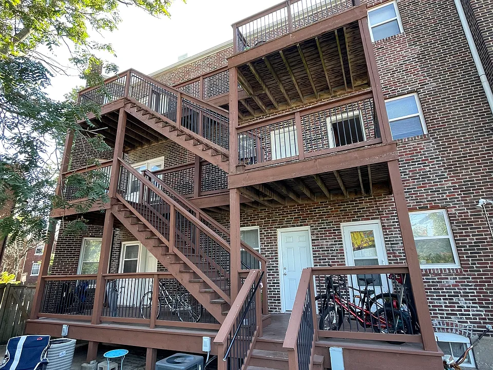 4467 Castleman Ave #2W