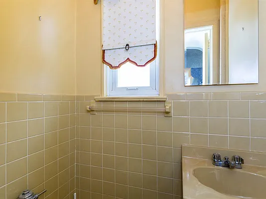 Sold by Keller Williams Realty Landmark | media 11