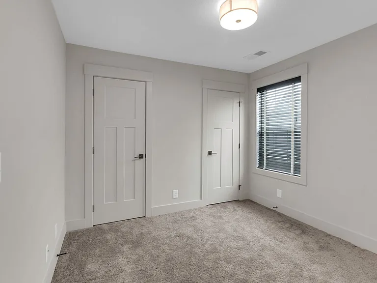 844 Jersey Dr — Photo 25