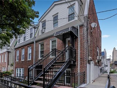250 Quincy Avenue, Bronx, NY, 10465