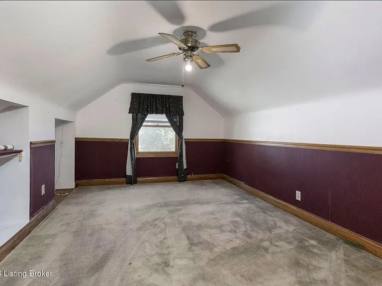 8502 Blue Lick Rd — Photo 13