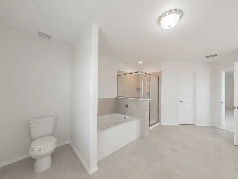 6268 Topsail Dr — Photo 35
