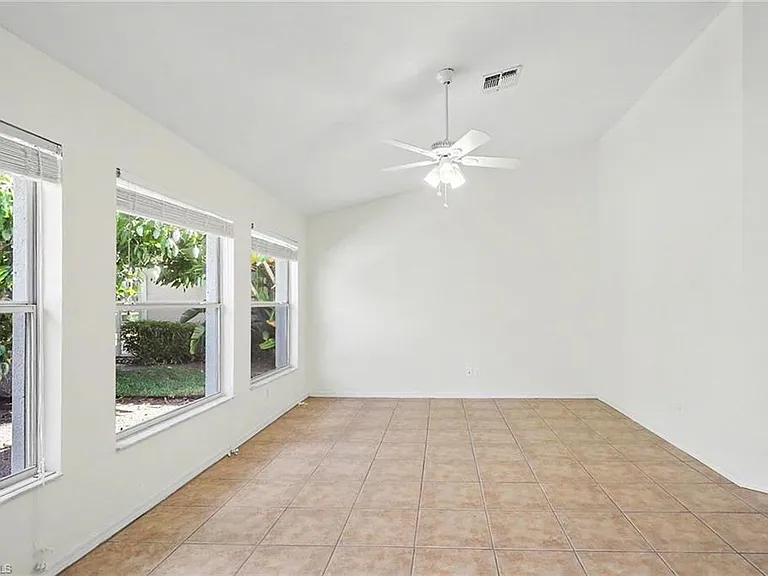 6643 Craven Hill Way — Photo 10
