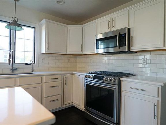 5th image of 9203 W 96th Ave