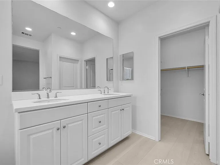 2969 Villa Catalonia Cir — Photo 21