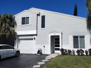 801 W Beckley Sq, Davie, FL 33325