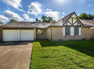 14910 Old Creek Rd, Houston, TX 77060