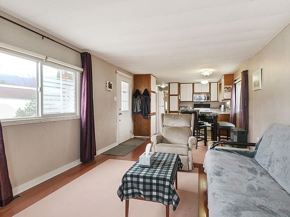 3rd image of 6900 Inkman Rd #12