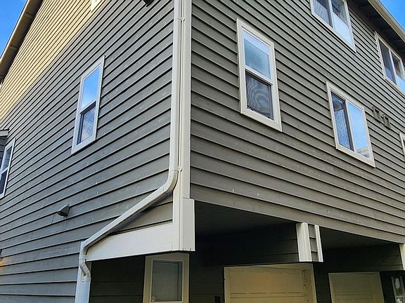 3rd image of 1757 NW 58th St Unit B