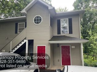 21 Campground Rd #A, Asheville, NC 28805