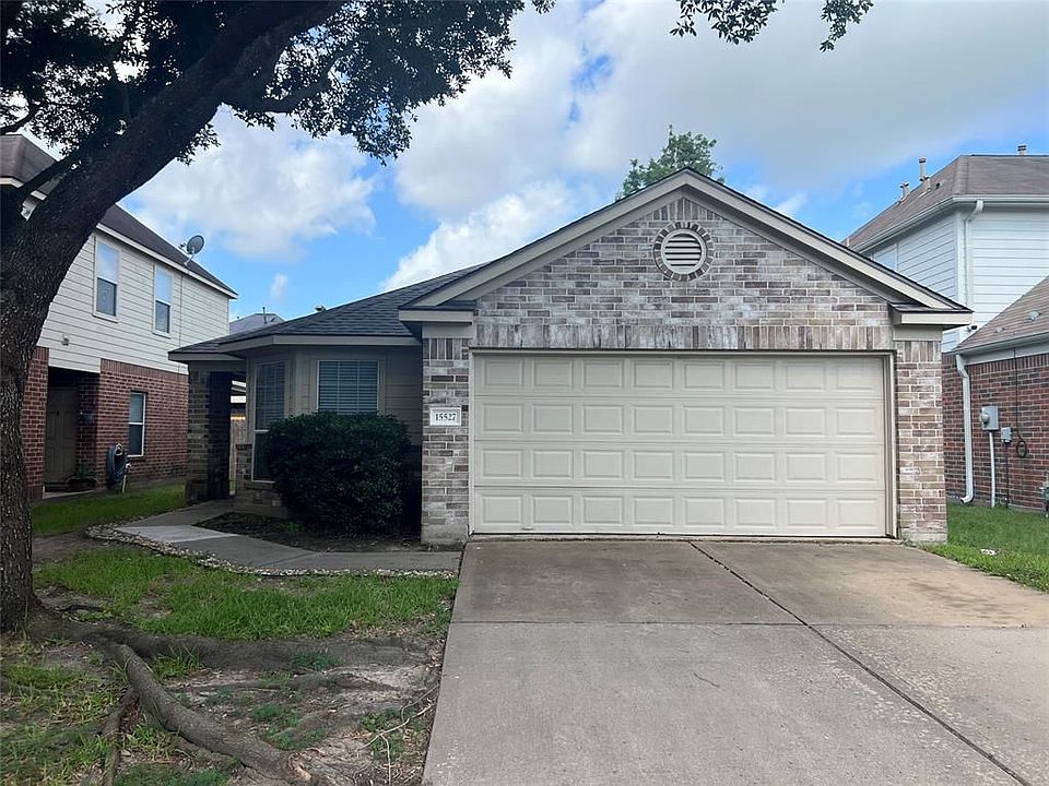 1st image of 15527 Fir Woods Ln