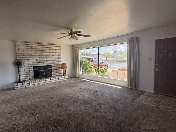 2nd image of 413 S Navajo Dr