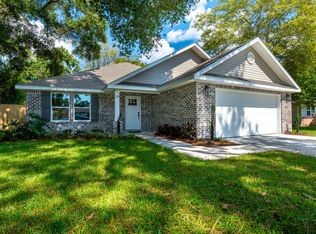 19 Highland Dr, Fort Walton Beach, FL 32548