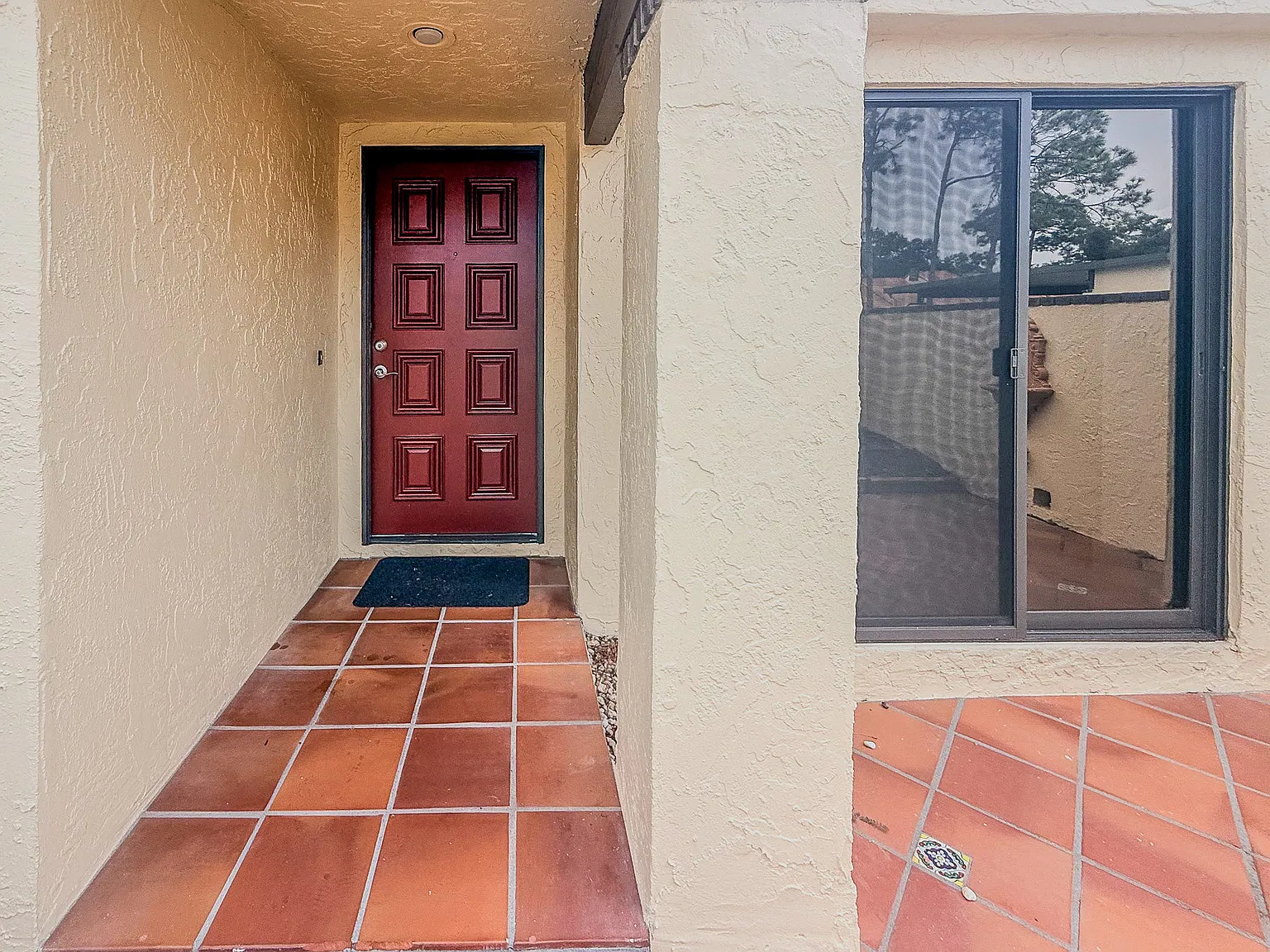 3 bed, 1535 sqft, $2,600 — Photo 2