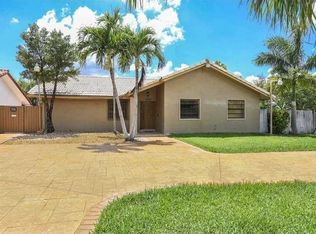 2834 SW 132nd Ct, Miami, FL 33175