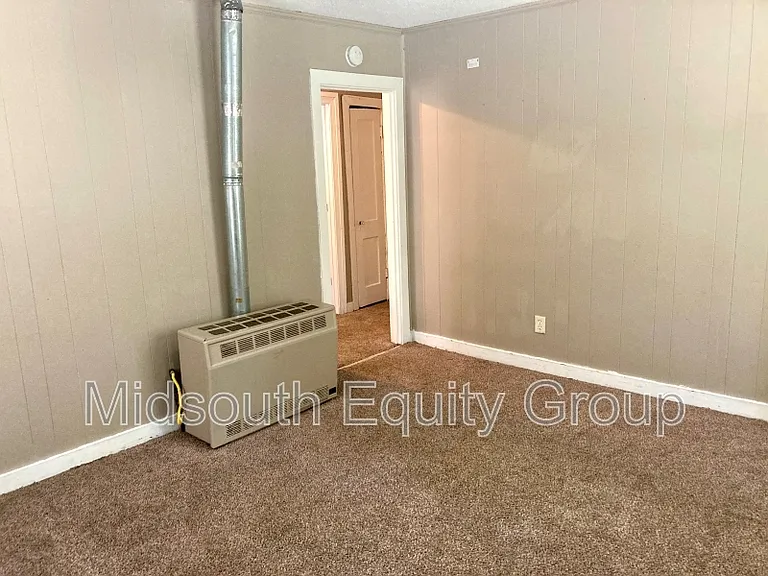 108 Muse St — Photo 4