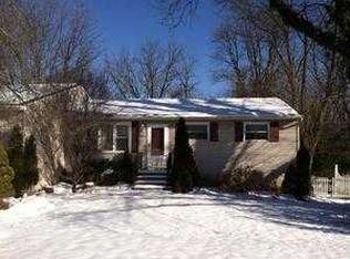 3941 Buchanan St, Coplay, PA 18037