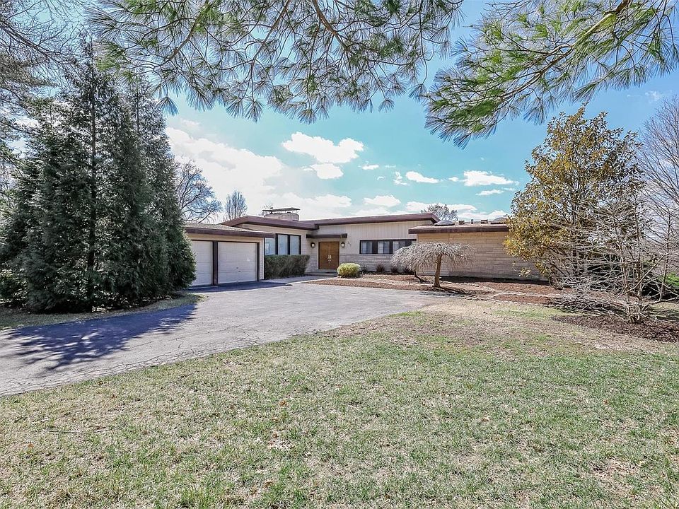 1st image of 315 Chasselle Ln