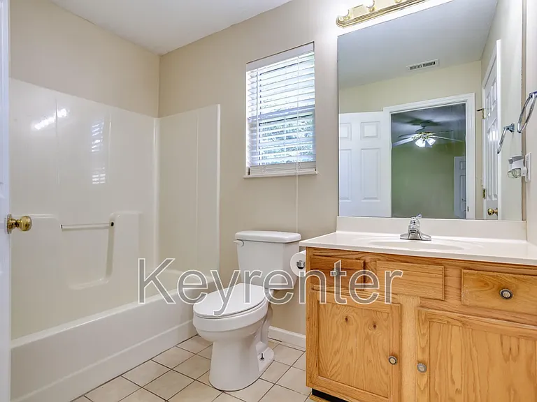 947 Spring Park Rd — Photo 7