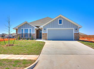 545 Grand Sycamore Dr, Washington, OK 73093