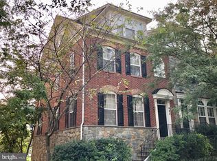 902 Havencrest St, Rockville, MD 20850