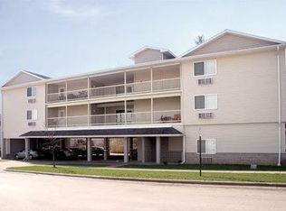 209 W Griggs St APT 101, Urbana, IL 61801