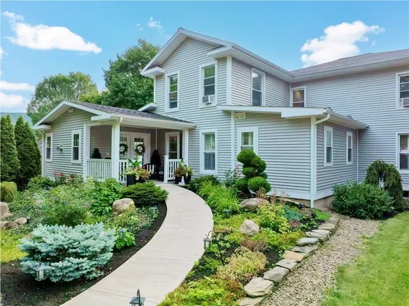 65 Lake St, Hammondsport, NY 14840