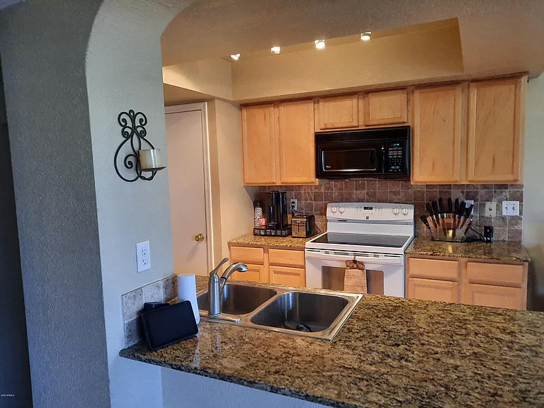 1861 Montana Vis #A — Photo 7
