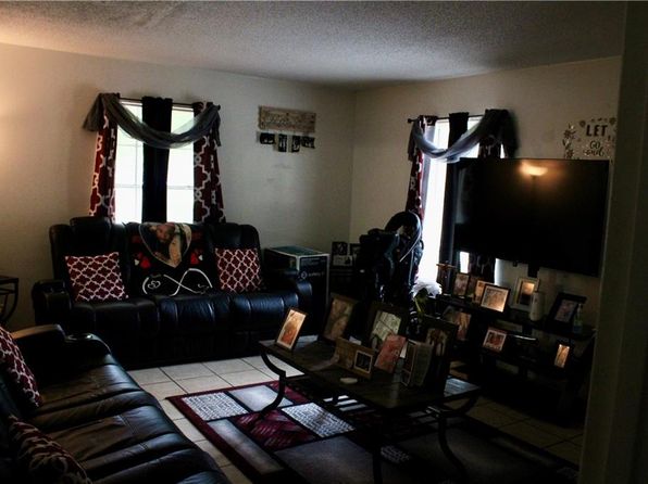 2517 N Pinecliff Ct, Mobile, AL 36605