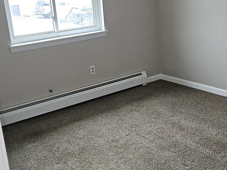 176 Robert Dr #2 — Photo 12