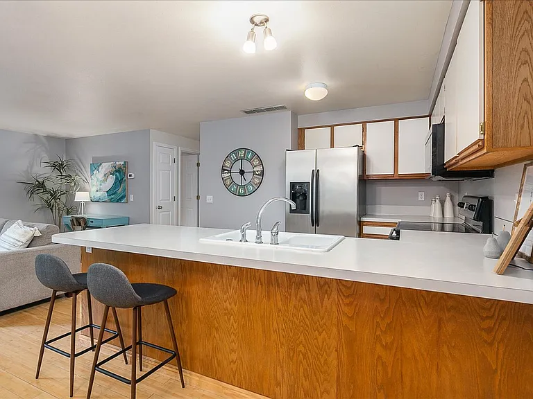 Breakfast Bar