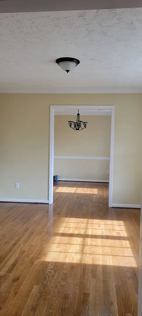 5319 Armour ~ Kensington Village — Photo 3