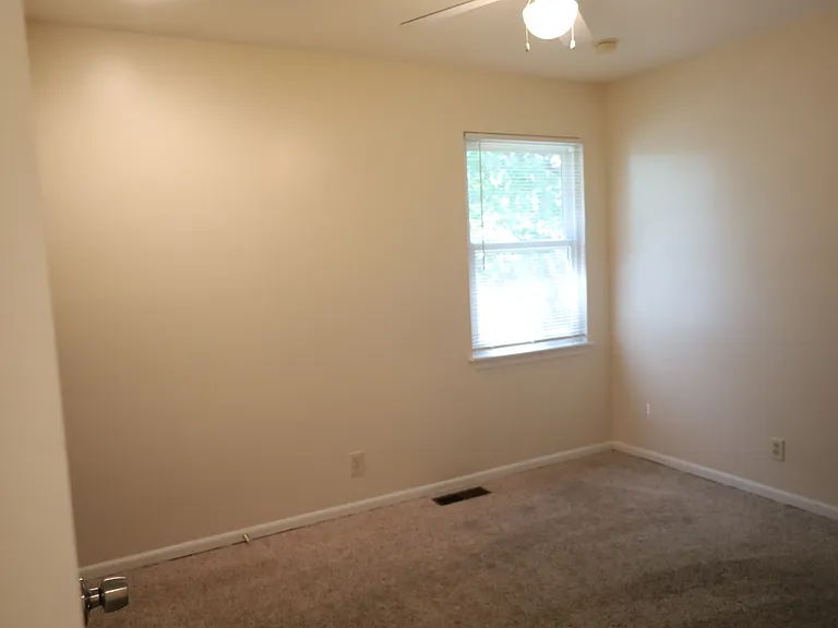 12820 S Arapaho Dr — Photo 8