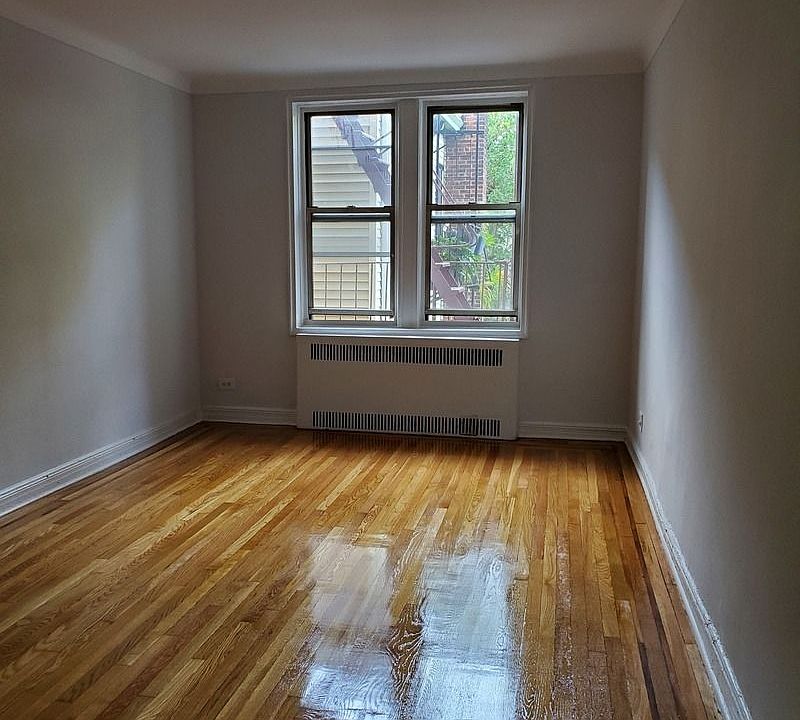 1st image of 41-43 39th Pl #A2a