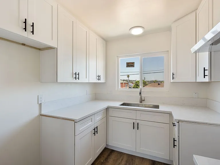 Brand New 1-Bedroom / 1-Bath Units Available NOW in Logan Heights — Photo 6