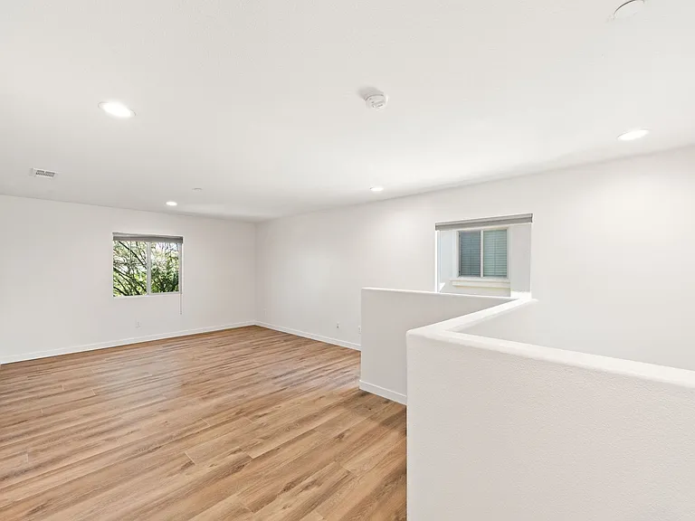 6997 Alderwood Dr — Photo 9