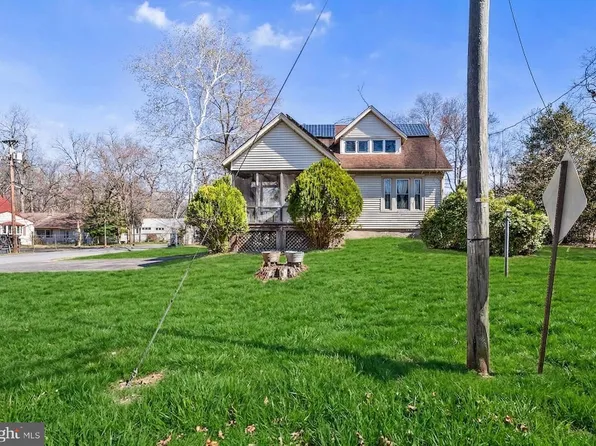 607 Railroad Blvd, Cherry Hill, NJ 08003