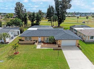 21 Golfview Rd S, Rotonda West, FL 33947