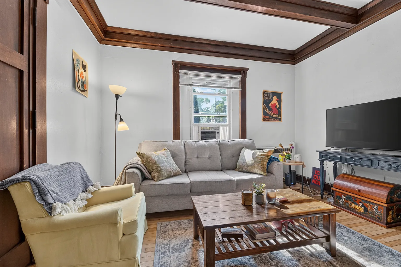 149 E Gilman St — Photo 3