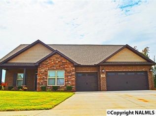 215 Duchess Dr, Madison, AL 35758