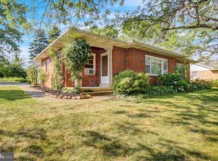 4 Clayton Ave, Hamburg, PA