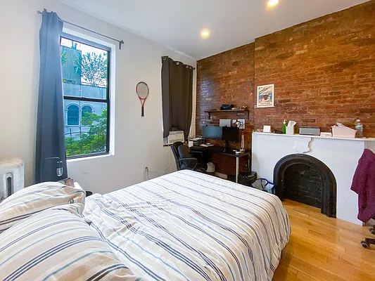 Rented by Compass | media 11