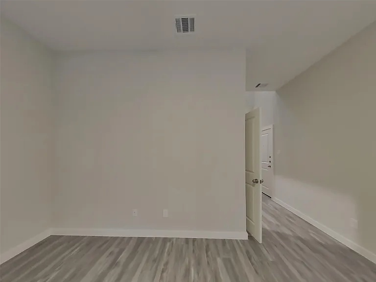 22706 Terrazzo Dr — Photo 2