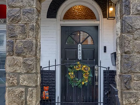 5th image of 3832 Manayunk Ave