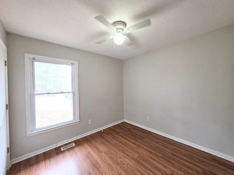 4602 Gardenwood Ct — Photo 9
